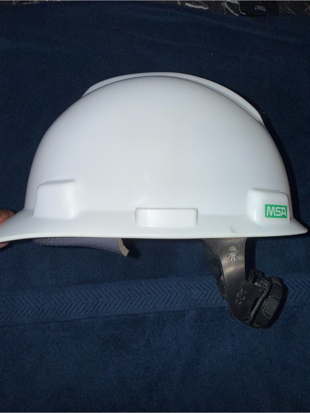 MSA White Safety Hard Hat with Adjustable Ratchet